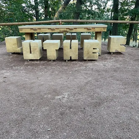 Daire Schlossberg 1 Family And Friends *