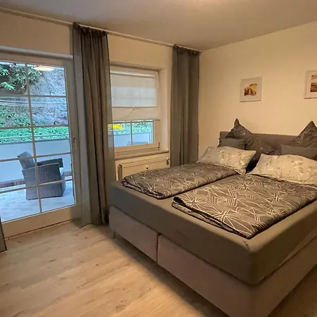 Schlossberg 1 Family And Friends * Eisenach