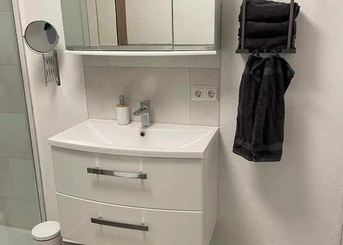 Schlossberg 1 Family And Friends